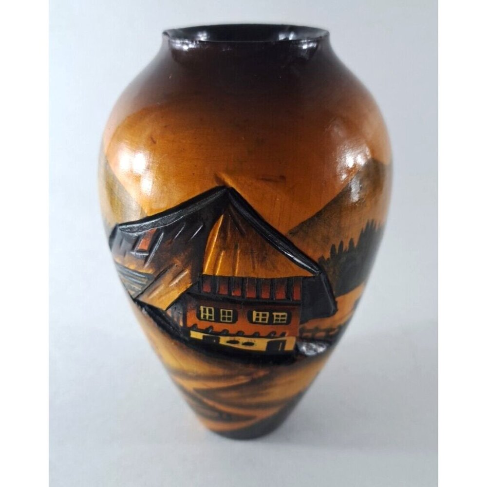 Vintage Handarbeit Wood Vase Black Forest House Hand Carved Primitive 6"